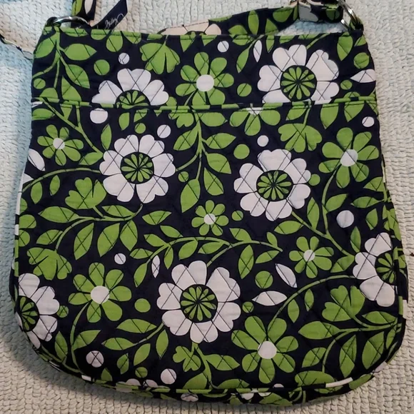 Vera Bradley LUCKY YOU large crossbody bag bucket purse green navy white - Picture 3 of 11